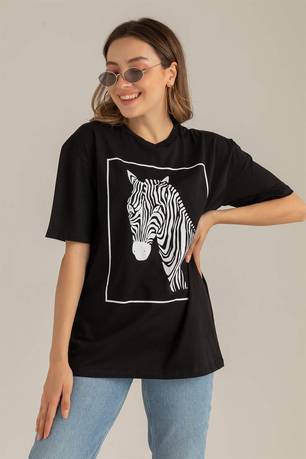 Deniz Butik Zebra Baskılı Tişört - SİYAH. 2