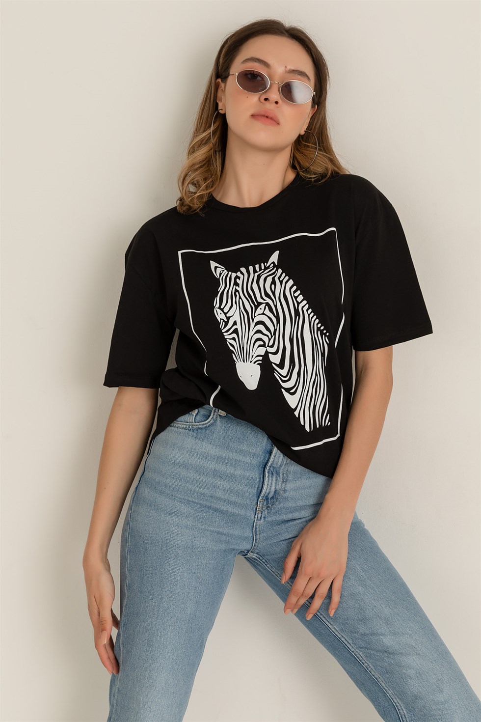Deniz Butik Zebra Baskılı Tişört - SİYAH. 3