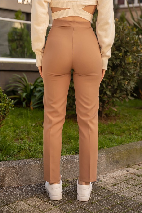Paçası Yırtmaçlı Kumaş Pantolon - CAMEL
