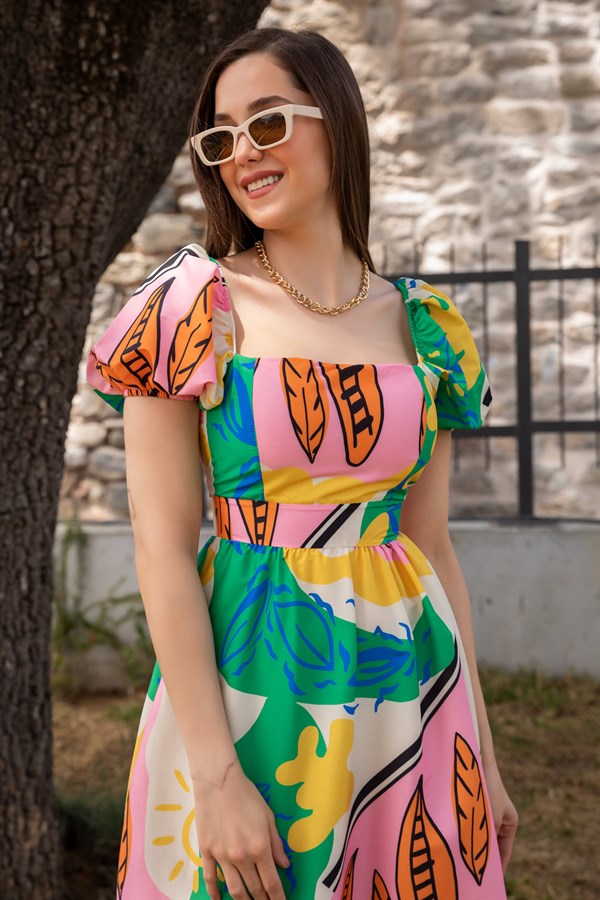 Renkli Kare Yaka Elbise - PEMBE
