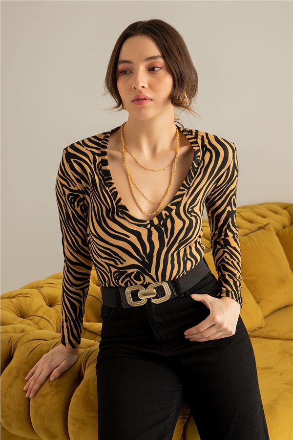 Zebra Desen Vatkalı Bluz - CAMEL